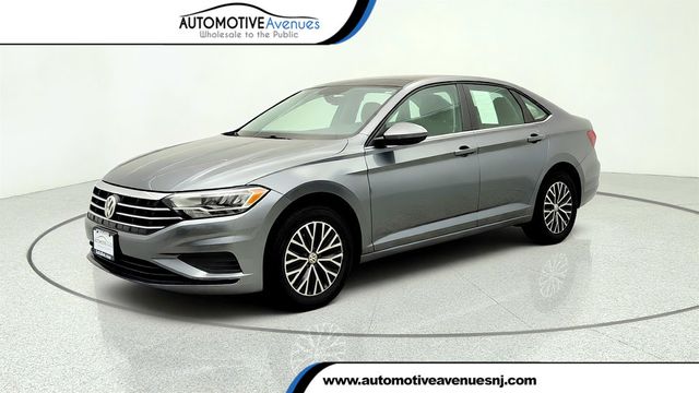 2020 Volkswagen Jetta SE Automatic (ULEV) w/ Cold Weather Package - 23032814 - 0