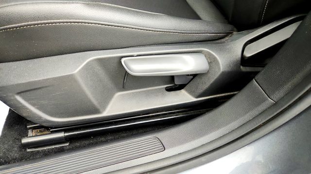 2020 Volkswagen Jetta SE Automatic (ULEV) w/ Cold Weather Package - 23032814 - 10