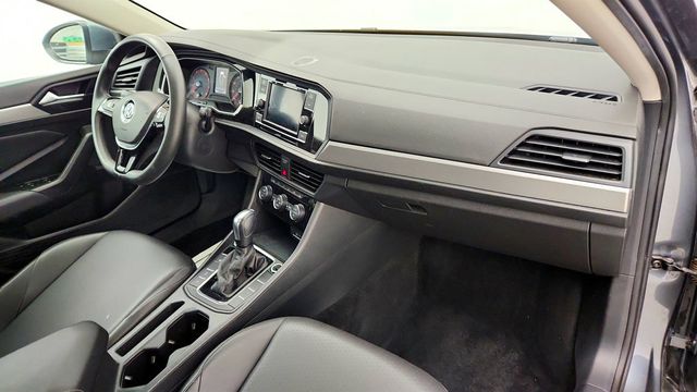 2020 Volkswagen Jetta SE Automatic (ULEV) w/ Cold Weather Package - 23032814 - 22