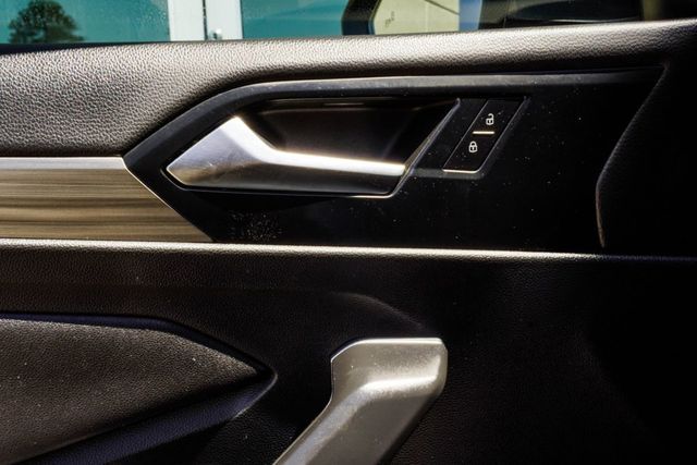 2020 Volkswagen Jetta SEL Automatic w/SULEV - 23003512 - 31