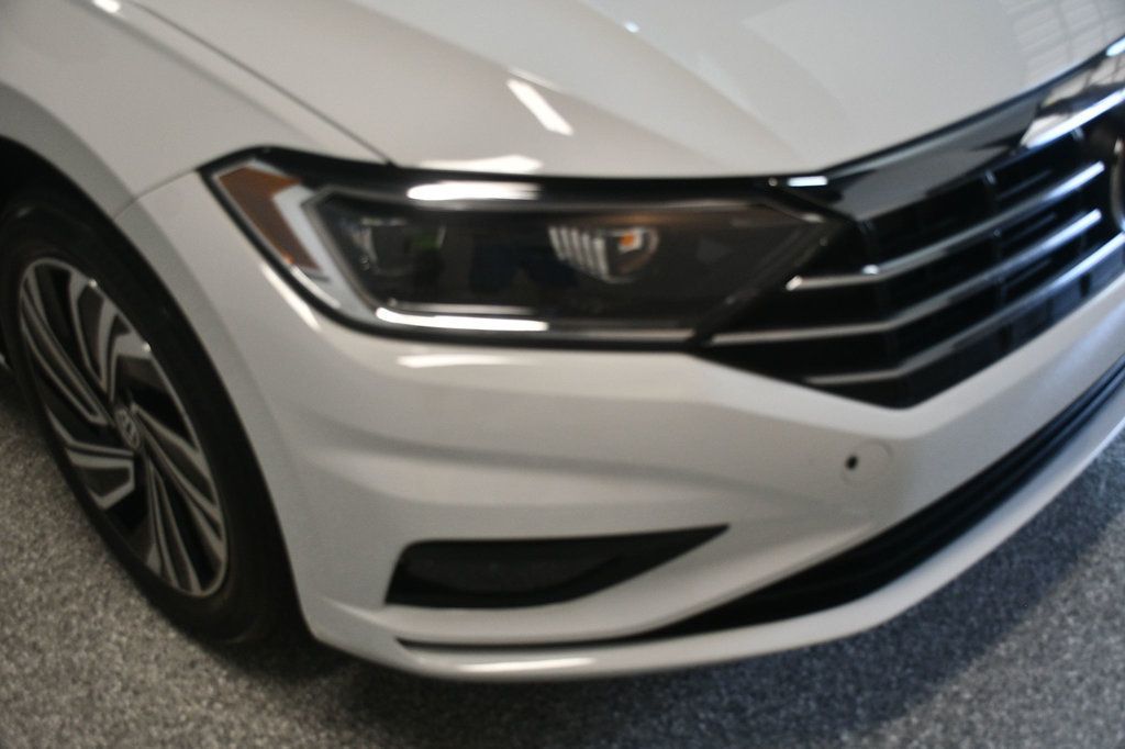 Volkswagen Jetta photo 10