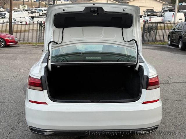 2020 Volkswagen Passat 2020 VOLKSWAGEN PASSAT 2.0T SE AUTO SERVICED 615-730-9991  - 22979642 - 16