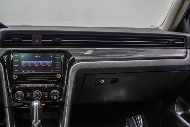 2020 Volkswagen Passat 2.0T R-Line Automatic - 23008434 - 17