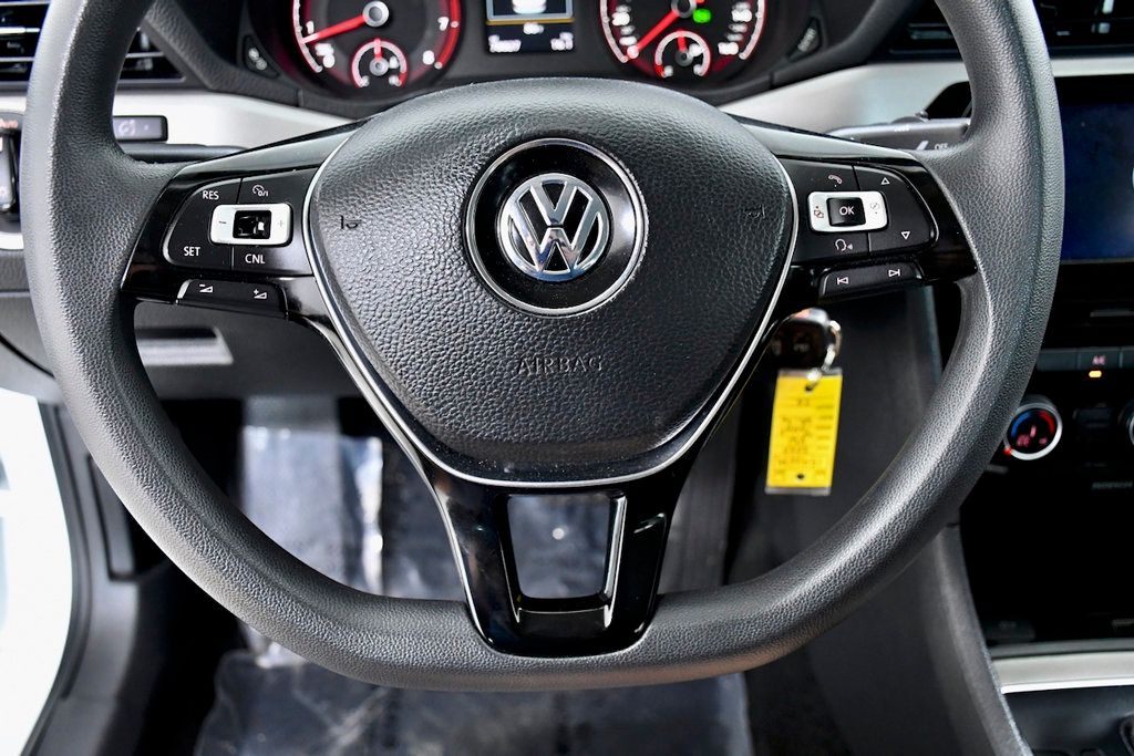 2020 Volkswagen Passat 2.0T S Automatic - 21904744 - 19