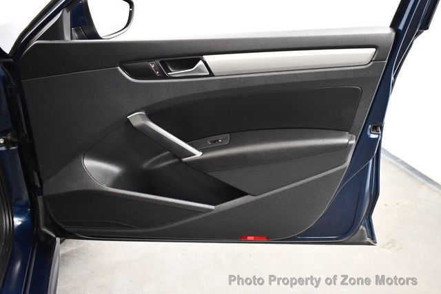 2020 Volkswagen Passat 2.0T SE Automatic - 22726474 - 36