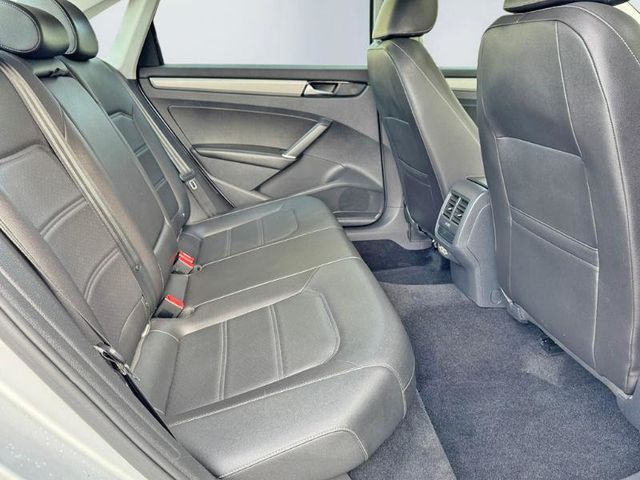 2020 Volkswagen Passat 2.0T SE Automatic - 23082130 - 20