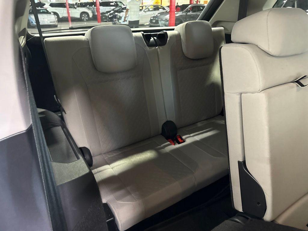 2020 Volkswagen Tiguan 2.0T S 4MOTION - 23050754 - 35