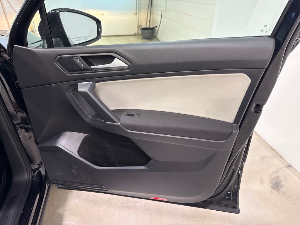 2020 Volkswagen Tiguan 2.0T S 4MOTION - 23050754 - 40