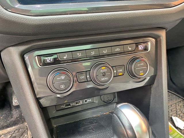 2020 Volkswagen Tiguan 2.0T SE 4MOTION - 23007788 - 11