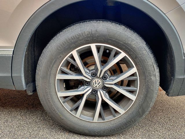 2020 Volkswagen Tiguan 2.0T SE 4MOTION - 23007788 - 17