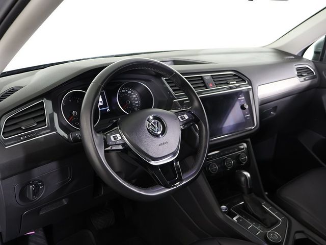 2020 Volkswagen Tiguan 2.0T SE 4MOTION - 22900026 - 25