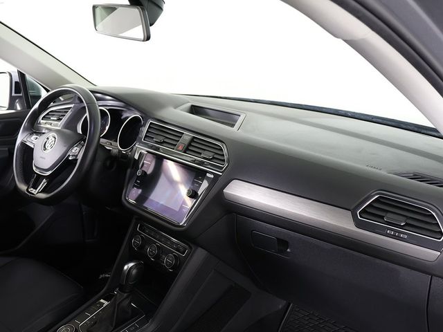 2020 Volkswagen Tiguan 2.0T SE 4MOTION - 22900026 - 26