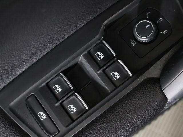 2020 Volkswagen Tiguan 2.0T SE 4MOTION - 22900026 - 36