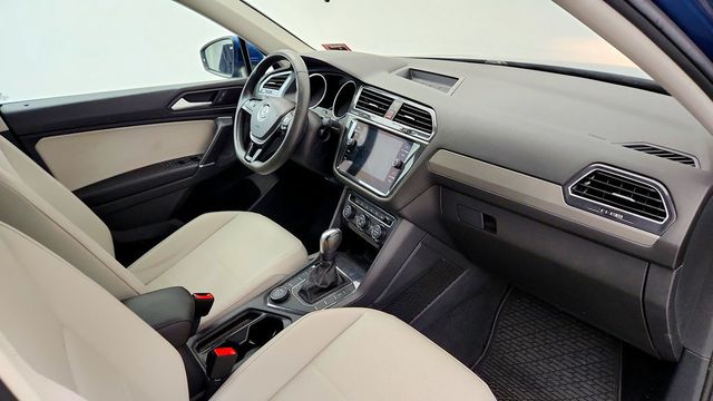 2020 Volkswagen Tiguan 2.0T SE 4MOTION - 23092470 - 18