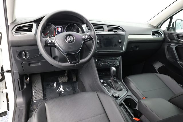 2020 Volkswagen Tiguan 2.0T SE 4MOTION with Panoramic Sunroof - 22937911 - 9