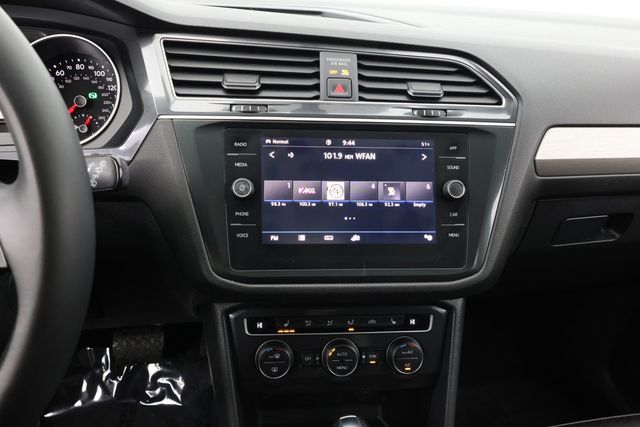 2020 Volkswagen Tiguan 2.0T SE 4MOTION with Panoramic Sunroof - 22937911 - 14