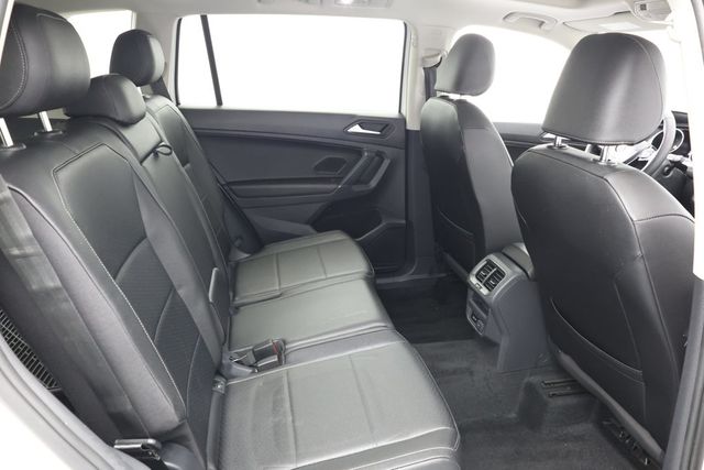 2020 Volkswagen Tiguan 2.0T SE 4MOTION with Panoramic Sunroof - 22937911 - 19