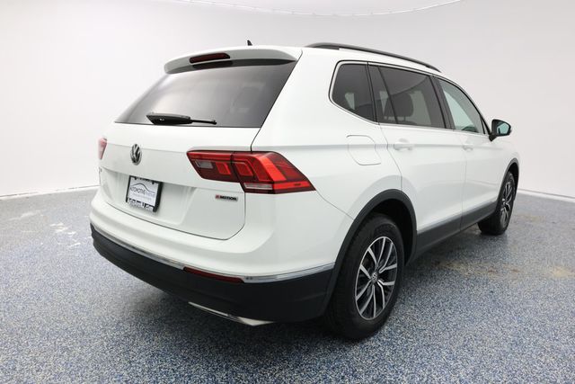 2020 Volkswagen Tiguan 2.0T SE 4MOTION with Panoramic Sunroof - 22937911 - 2