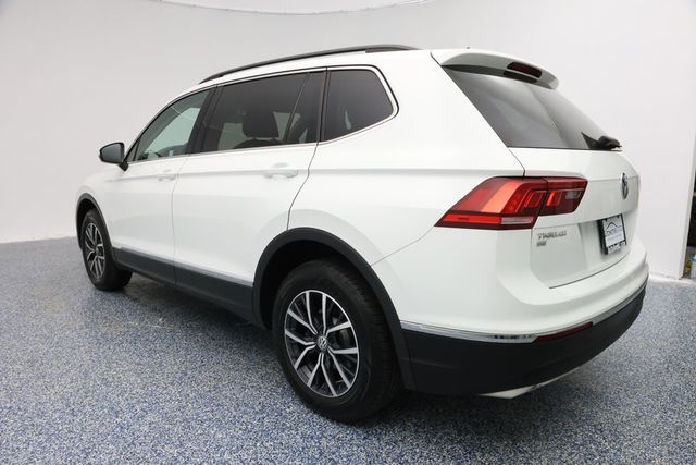 2020 Volkswagen Tiguan 2.0T SE 4MOTION with Panoramic Sunroof - 22937911 - 4