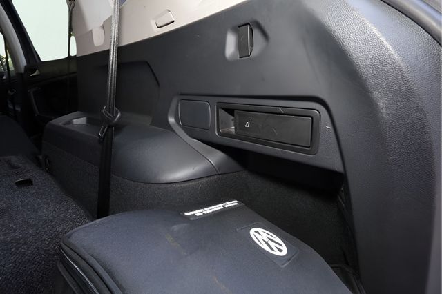 2020 VOLKSWAGEN TIGUAN 2.0T SE FWD - 22860404 - 18