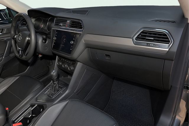 2020 VOLKSWAGEN TIGUAN 2.0T SE FWD - 22860404 - 24