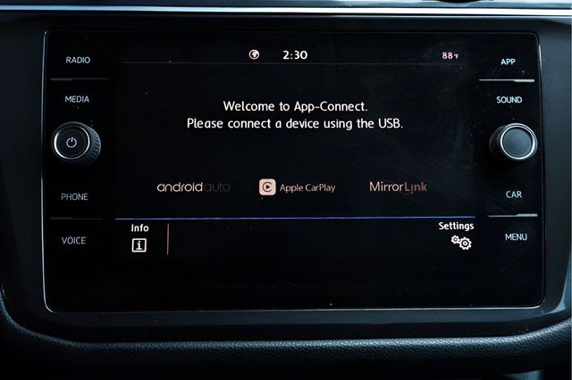 2020 VOLKSWAGEN TIGUAN 2.0T SE FWD - 22860404 - 29