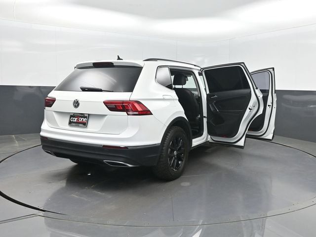 2020 Volkswagen Tiguan 2.0T SE FWD - 23063132 - 38
