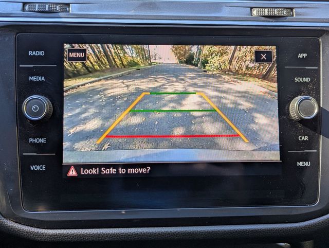 2020 Volkswagen Tiguan 2.0T SE FWD - 22944687 - 25