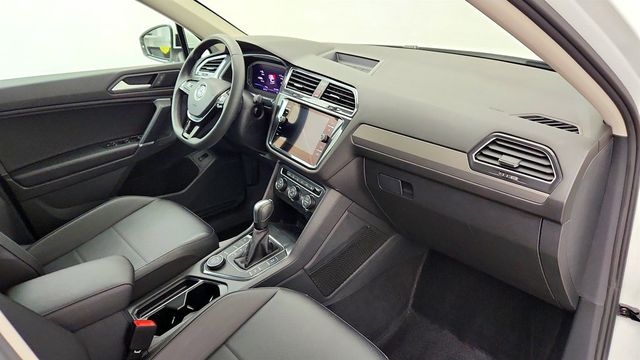 2020 Volkswagen Tiguan 2.0T SEL 4MOTION - 23040268 - 23