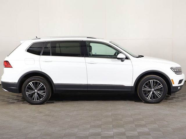 2020 Volkswagen Tiguan 2.0T SEL Premium R-Line 4MOTION - 23003796 - 19