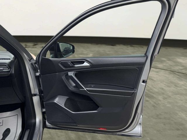 2020 Volkswagen Tiguan 2.0T SE R-Line Black 4MOTION - 23030343 - 20