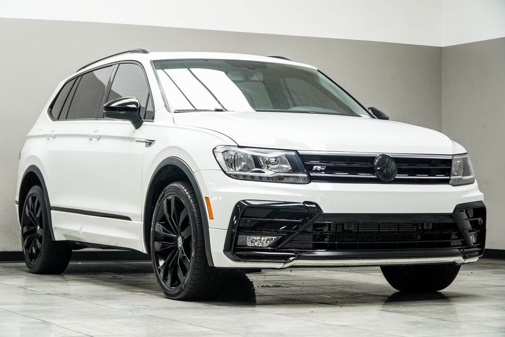 2020 Volkswagen Tiguan SE R-Line Black photo 3