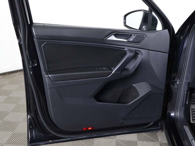 2020 Volkswagen Tiguan 2.0T SE R-Line Black FWD - 23021010 - 23