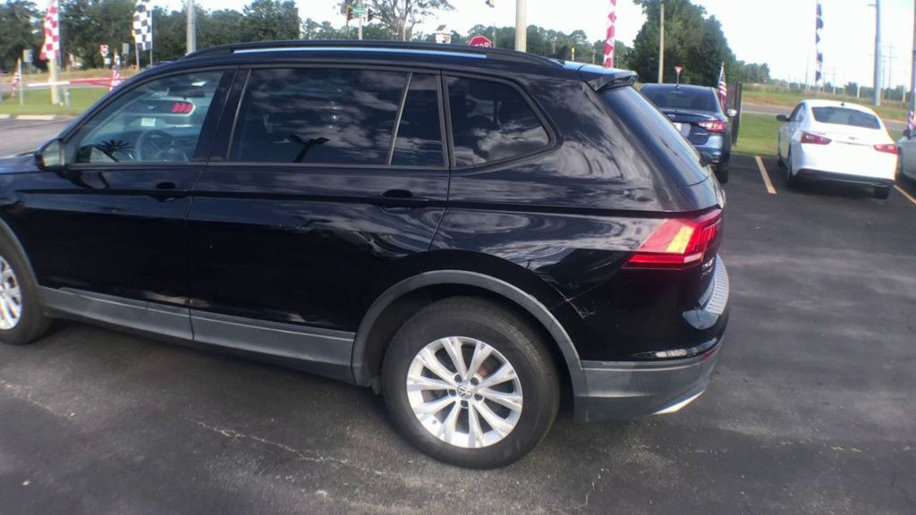 2020 Volkswagen Tiguan S photo 6