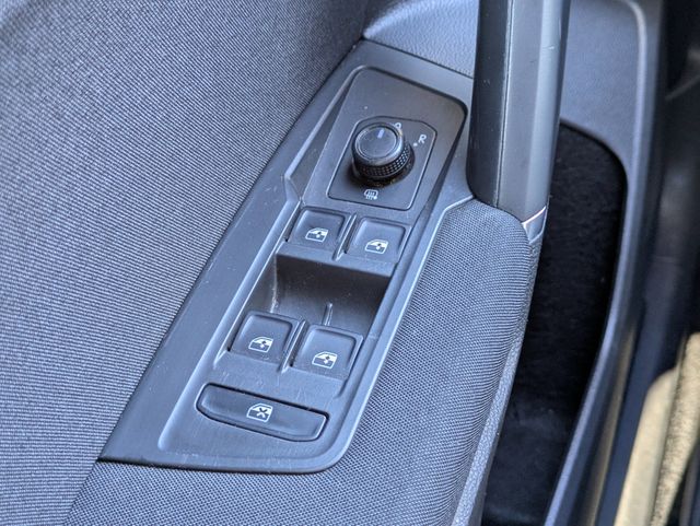 2020 Volkswagen Tiguan 2.0T S FWD - 22974349 - 24