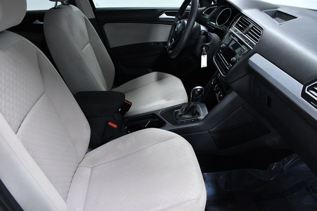 2020 Volkswagen Tiguan 2.0T S FWD - 22961541 - 17