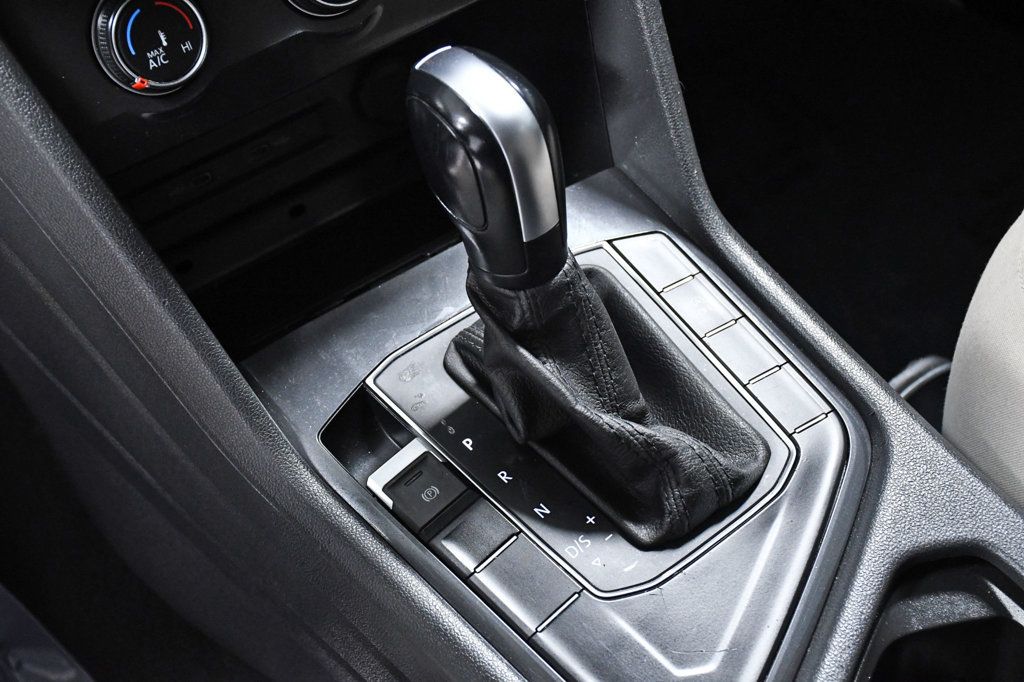 2020 Volkswagen Tiguan 2.0T S FWD - 22961541 - 26