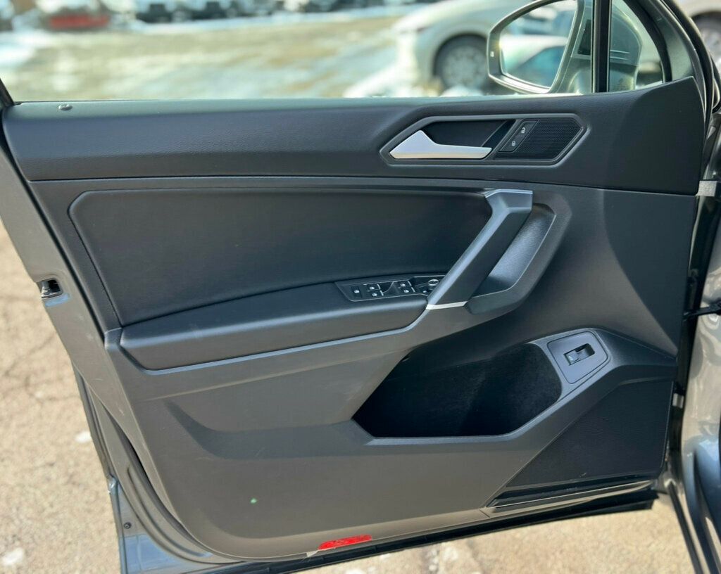 2020 Volkswagen Tiguan SE - 22968853 - 12