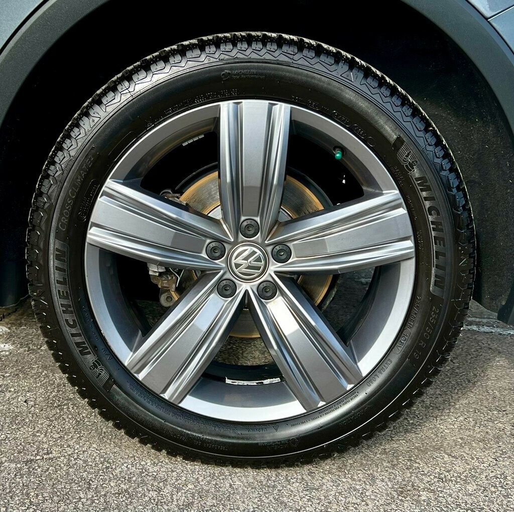 2020 Volkswagen Tiguan SE - 22968853 - 29