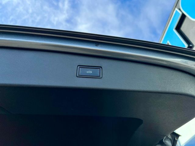 2020 Volkswagen Tiguan SE - 22968853 - 8