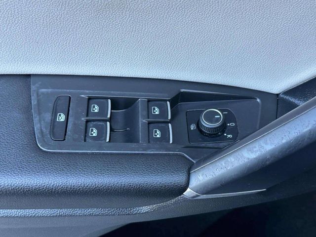 2020 Volkswagen Tiguan SE 4Motion AWD 4dr SUV - 22945845 - 28