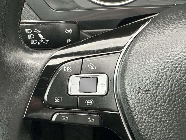 2020 Volkswagen Tiguan SE 4Motion AWD 4dr SUV - 22964802 - 25