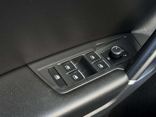 2020 Volkswagen Tiguan SE 4Motion AWD 4dr SUV - 22973765 - 13