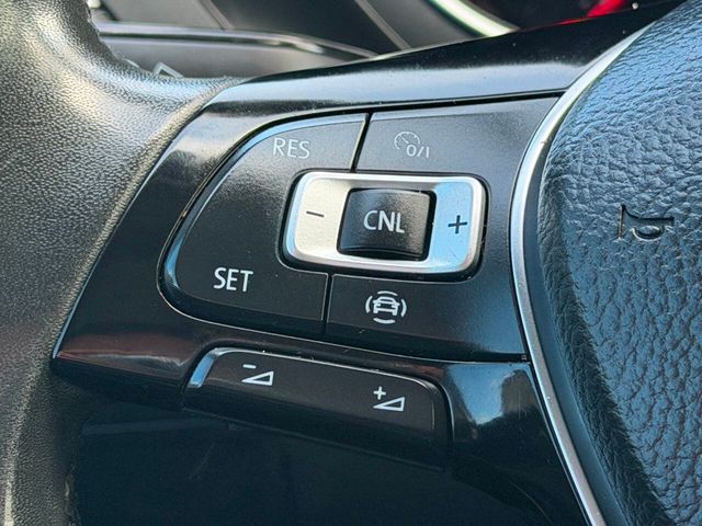 2020 Volkswagen Tiguan SE 4Motion AWD 4dr SUV - 22973765 - 33