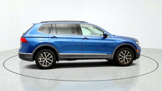 2020 Volkswagen Tiguan SE 4MOTION w/ Panoramic Sunroof - 23092470 - 3