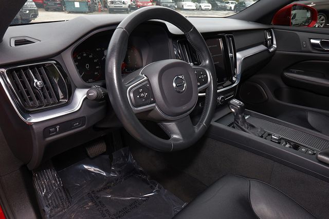 2020 VOLVO S60 T5 FWD Momentum - 23090189 - 18
