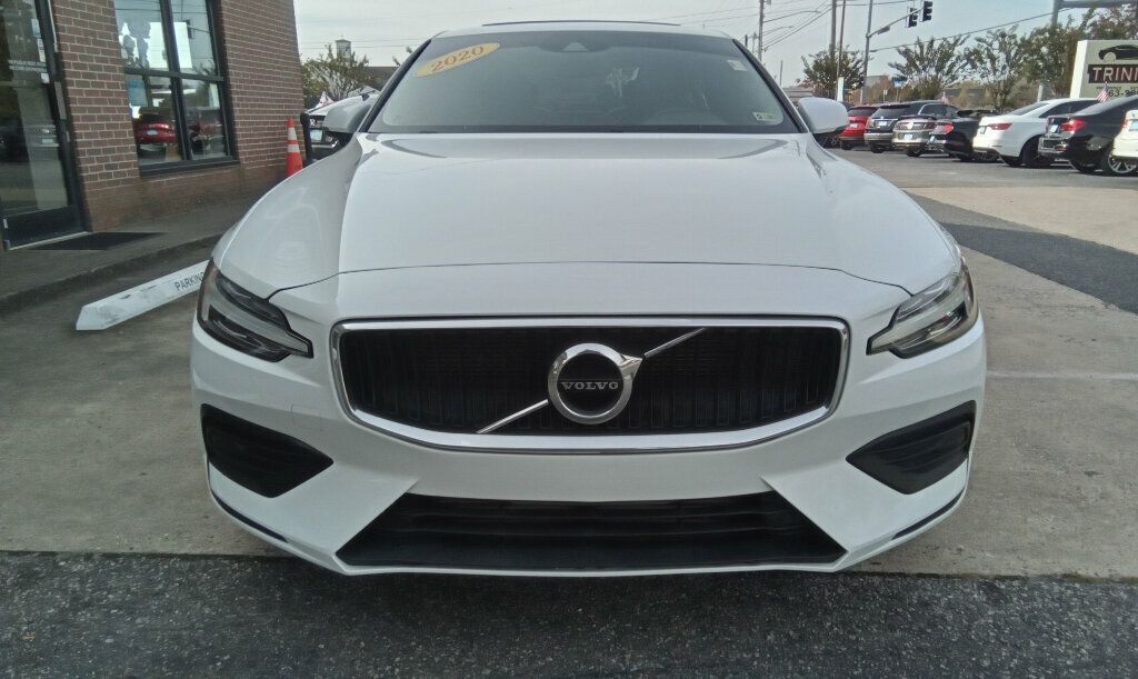 2020 Volvo S60 T5 Momentum photo 6