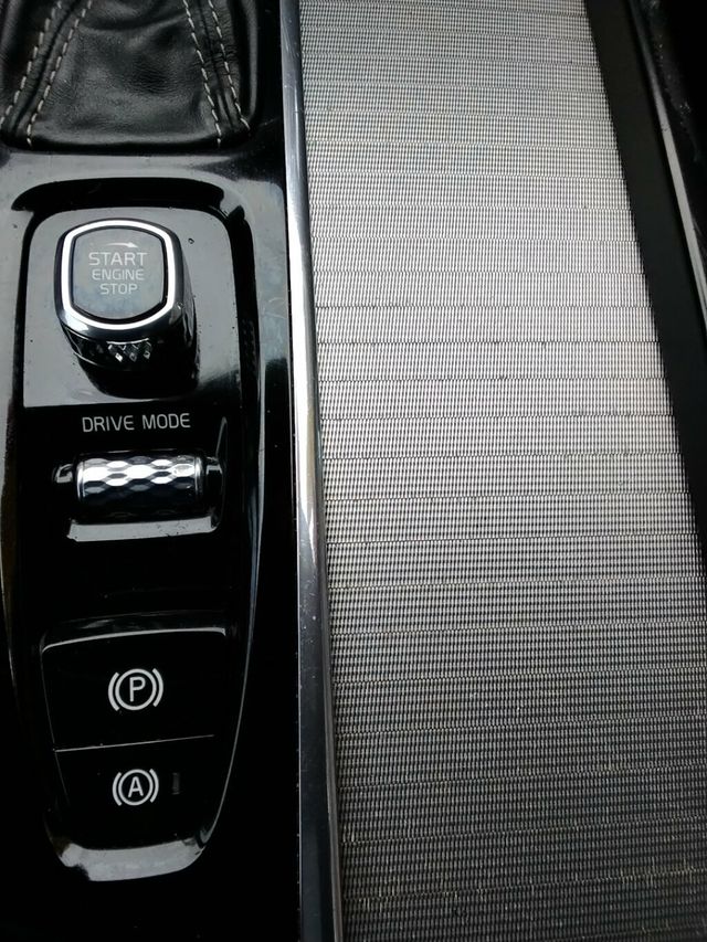 2020 Volvo S60 T5 FWD R-Design - 23084965 - 20