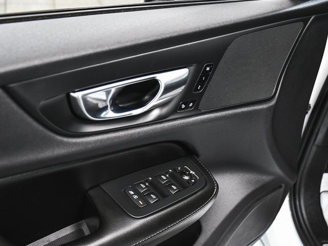 2020 Volvo S60 T5 Momentum - 22976476 - 9