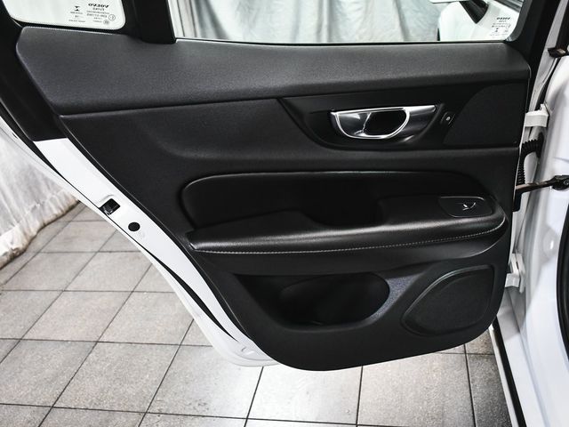 2020 Volvo S60 T5 Momentum - 22976476 - 10